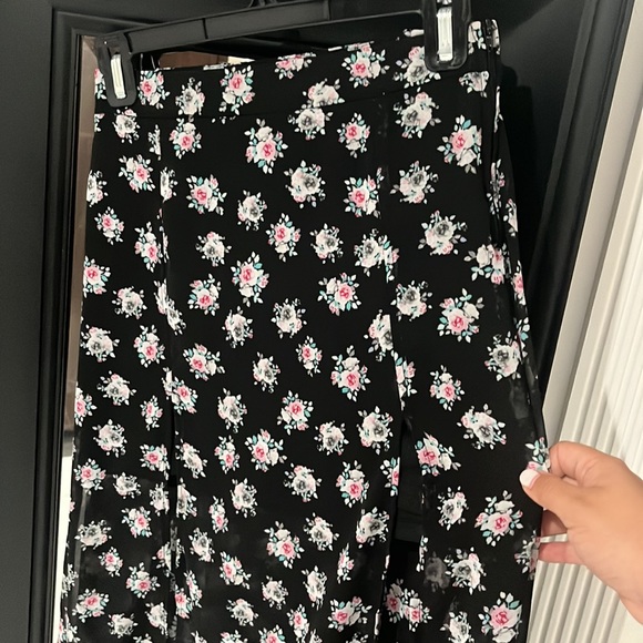 H&M miniskirt - Picture 3 of 6